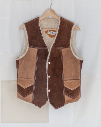 Vintage Western suede sherpa vest. Women's size medium.
