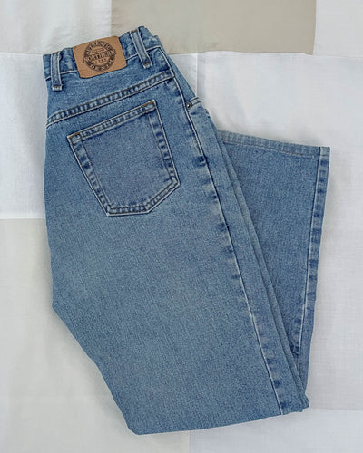 Vintage Authentic Northern Denim mom jeans. Women's size 4 to 6.